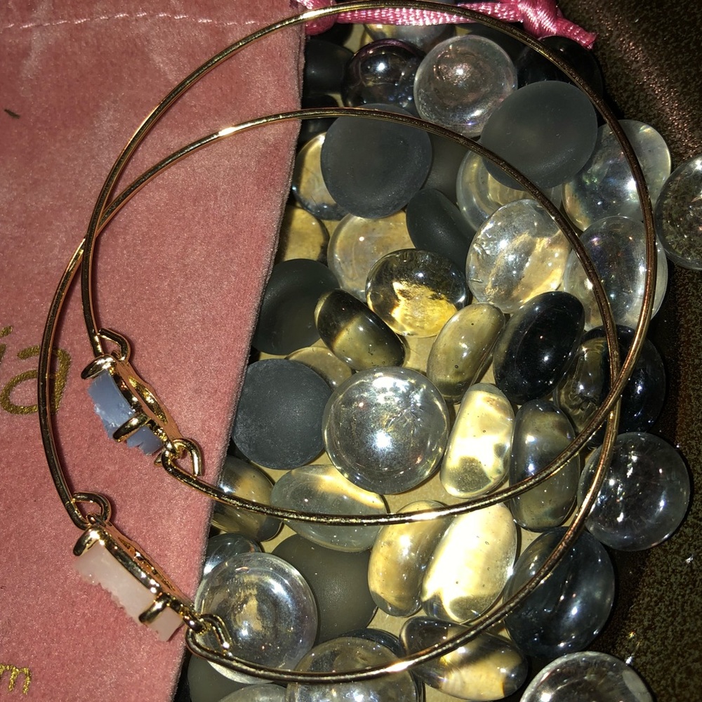 Kevia bracelets - Picture 3 of 4